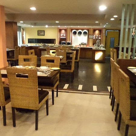 Inn Riviera Jammu Exterior photo