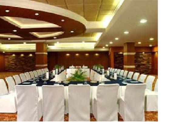 Inn Riviera Jammu Exterior photo