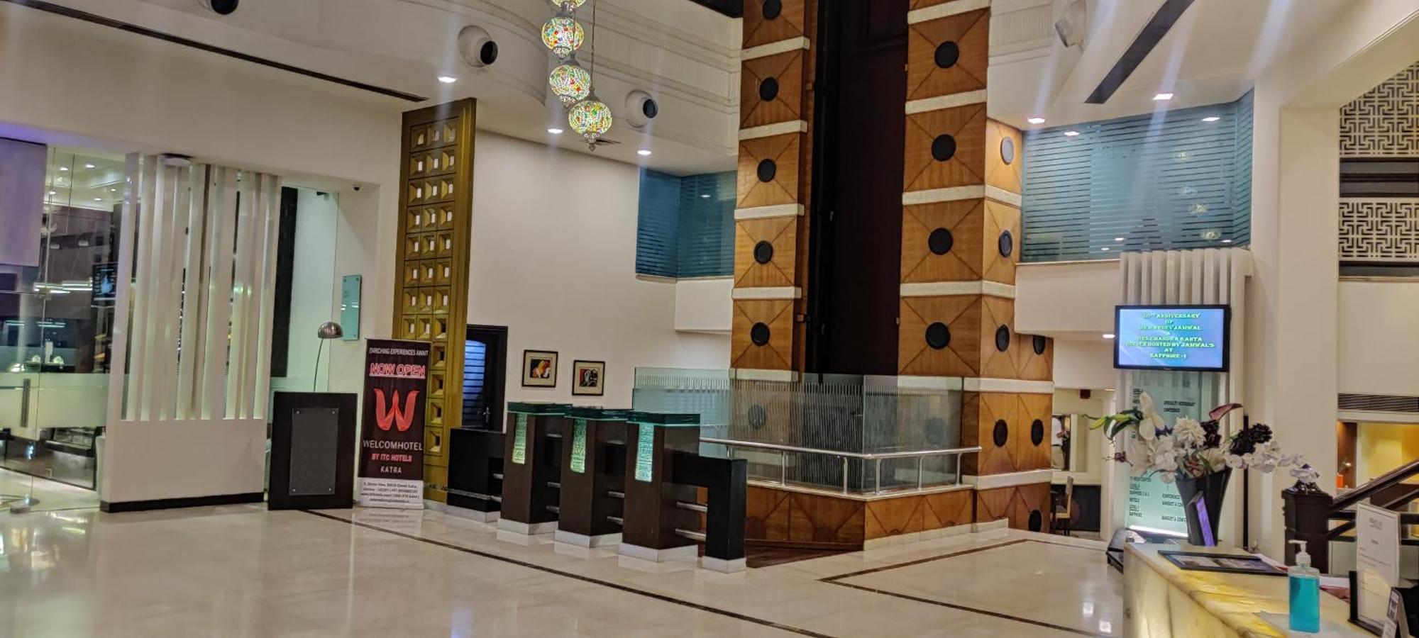 Inn Riviera Jammu Exterior photo